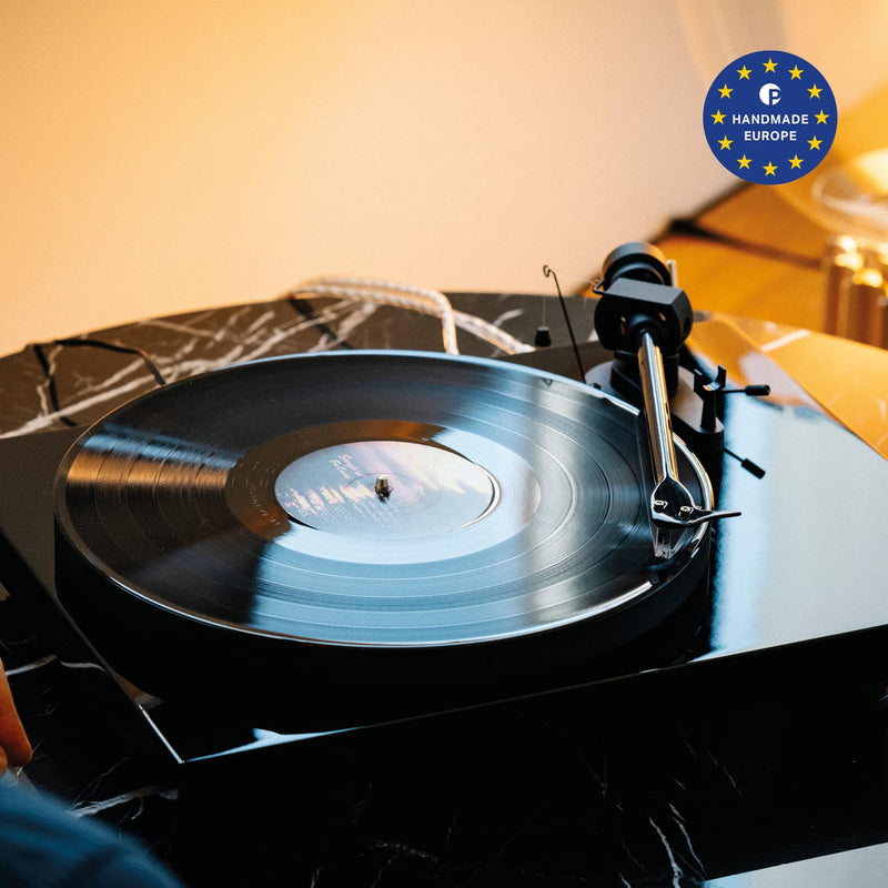 Pro-Ject Debut EVO 2 Turntable with Pick it MM EVO Cartridge (Real Wood Walnut)