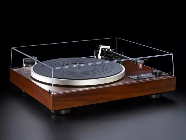 Dual Manual Three-Speed Turntable - White